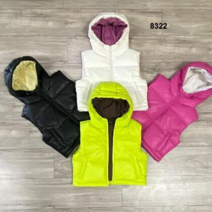 CHALECO MAGENTA CORTO, CON CAPUCHA L