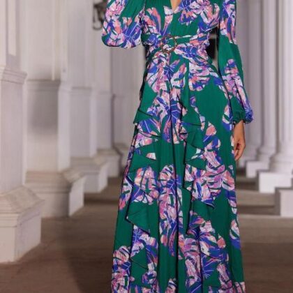 VESTIDO VERDE FLORAL, PECHO ARO MNG LARGA