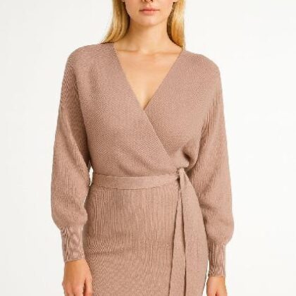 VESTIDO ACANALADO, PECHO CRUZADO