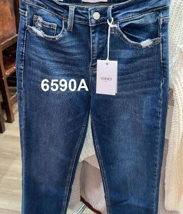 PANTALON DE MEZCLILLA BOLSAS RASGADAS