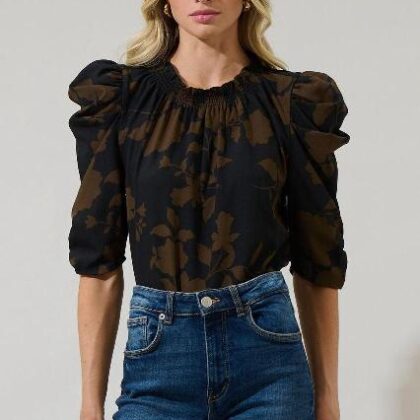 BLUSA FLORAL CAFE, MNG GLOBO