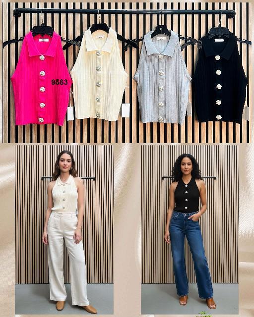 BLUSA GRIS ACANALADA BOTONES DE FLOR M/