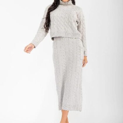 SET GRIS TEXTURA TRENZA, FALDA LARGA CON BOLSA