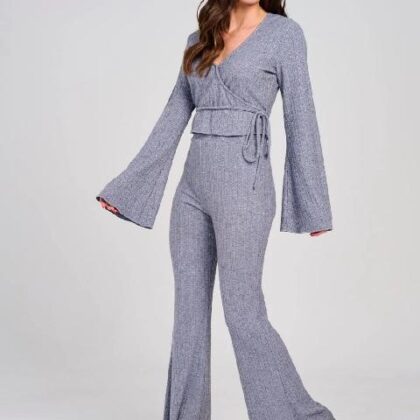 SET GRIS BLUSA Y PANTALON ACAMPANADOS