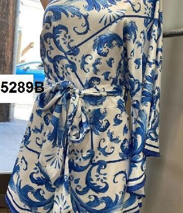 JUMPER MANDALAS AZULES UN HOMBRO