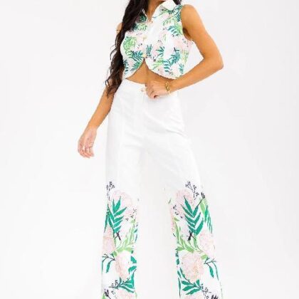 CONJUNTO BLANCO FLORAL CHALECO BOTONES