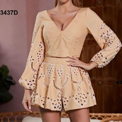 SET DURAZNO BORDADO BLANCO, TOP MNG LARGA