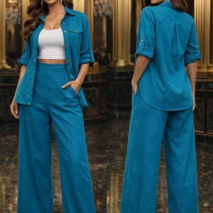 SET BLUSA ABOTONADA, BOLSAS EN PECHO