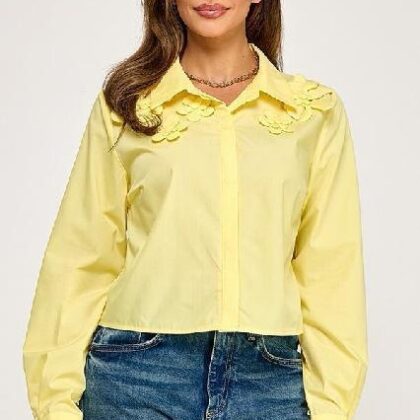 BLUSA AMARILLA FLORES 3/D EN LOS HOMBROS